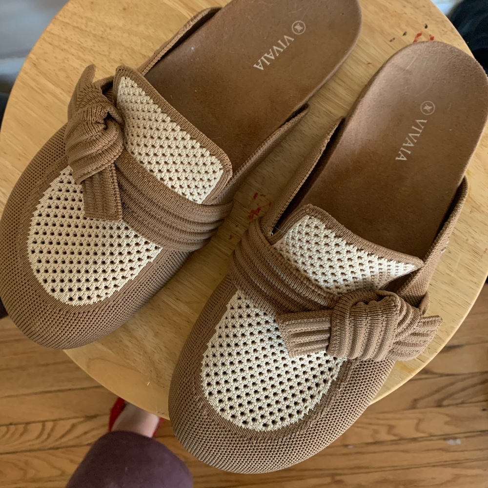 Vivaia clogs